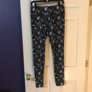 Patterned yoga pant